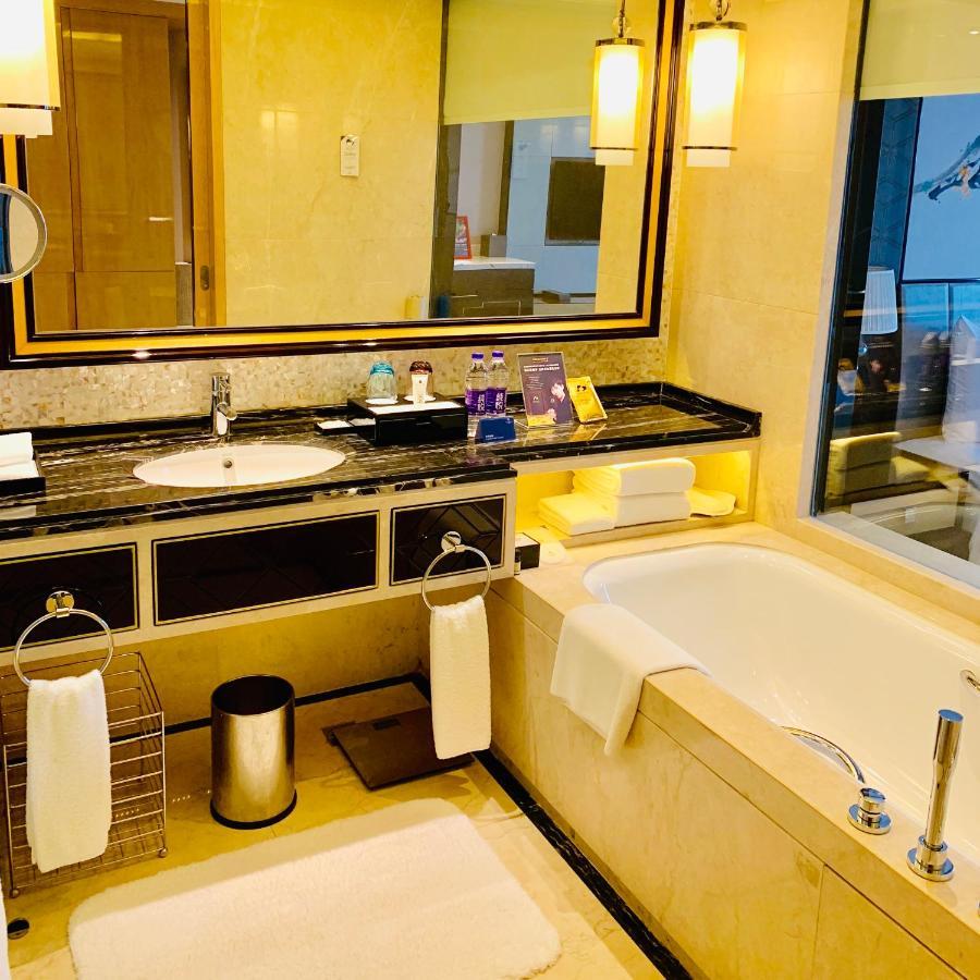Отель Wanda Realm Guangzhou Zengcheng Экстерьер фото